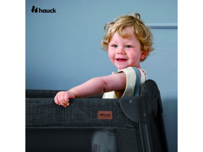 Hauck Play N Relax Center - Melange Black | Travel Cot