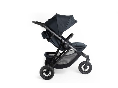 Roma Atlas 3 Wheel Pram - Jet Black | Baby Snooze