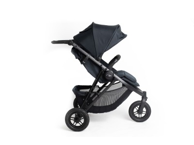 Roma Atlas 3 Wheel Pram - Jet Black | Baby Snooze