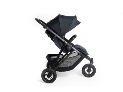 Roma Atlas 3 Wheel Pram - Jet Black | Baby Snooze