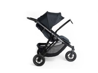Roma Atlas 3 Wheel Pram - Jet Black | Baby Snooze