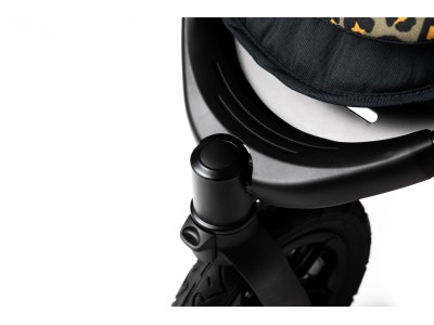 Roma Atlas 3 Wheel Pram - Khaki Leopard | Baby Snooze