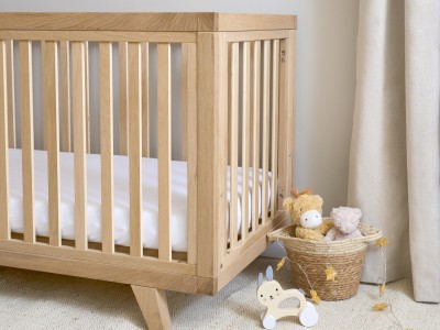 Clair de Lune Oak Cot Bed | Baby Snooze