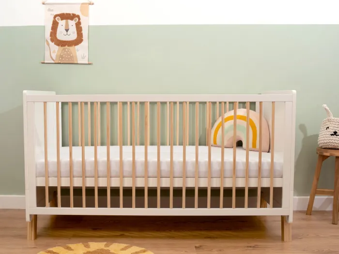 Clair de Lune Essentials Cot Bed | Baby Snooze