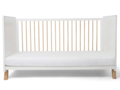 Clair de Lune Essentials Cot Bed | Baby Snooze