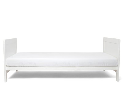Clair de Lune Essentials Cot Bed | Baby Snooze