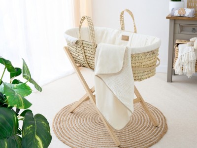 Organic Palm Moses Basket - Cream | Clair de Lune