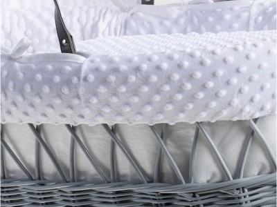 Dimple Grey Wicker Moses Basket - White | Clair de Lune