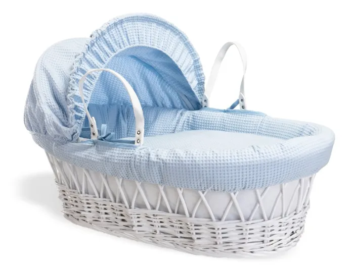 Clair de Lune Waffle White Wicker Moses Basket - Blue