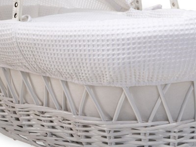 Clair de Lune Waffle White Wicker Moses Basket - White