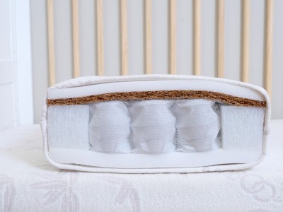 Clair de Lune Premium Bamboo Pocket Sprung Cot Bed Mattress - 140 x 70 x 8 cm