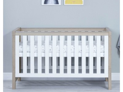 Babymore Luno Cot Bed – Oak White | Baby Snooze