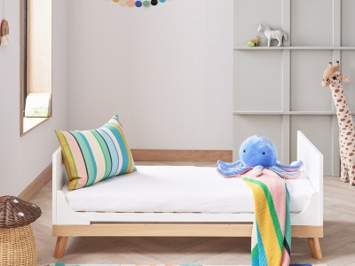 Babymore Mona Cot Bed - White | Baby Snooze