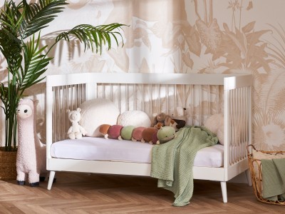 Obaby Maya Cot Bed - White with Acrylic | Baby Snooze