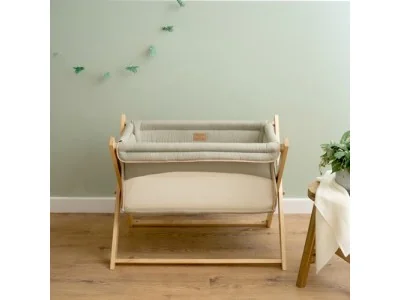 Cribs/Moses Baskets